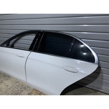 BAŞKAN TİC.MERCEDES W213 KASA SOL ARKA KAPI BEYAZ HATASIZ SÖKME